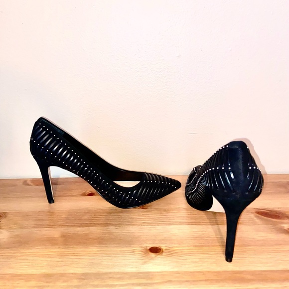 Narissa pumps by Vince Camuto Size: 8 1/2 / 38 1/2 - Picture 3 of 5